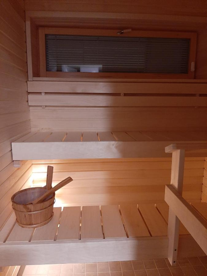 Premium Kaksio Rauman Keskustassa, Parveke Ja Sauna Ngoại thất bức ảnh